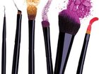 MAKE-UP